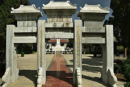 &#19975;&#35937;&#22478;&#45;&#19975;&#35937;&#22478;&#65288;&#20013;&#22269;&#65289;