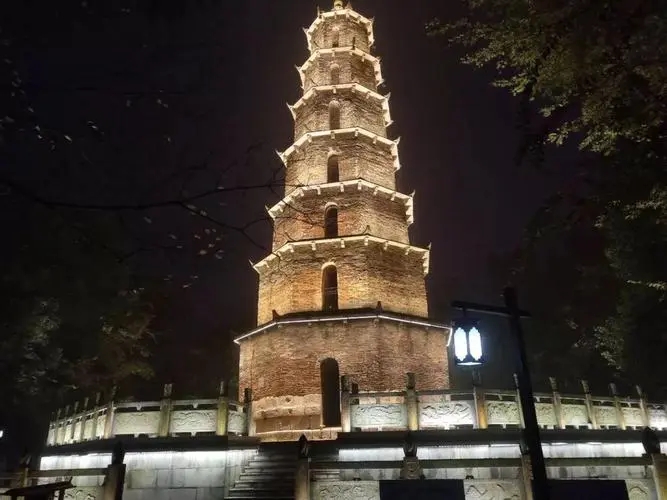 &#19975;&#35937;&#22478;&#45;&#19975;&#35937;&#22478;&#65288;&#20013;&#22269;&#65289;