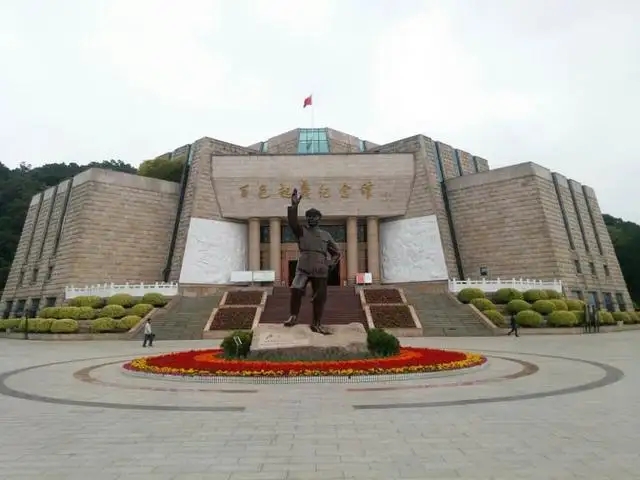 &#19975;&#35937;&#22478;&#45;&#19975;&#35937;&#22478;&#65288;&#20013;&#22269;&#65289;