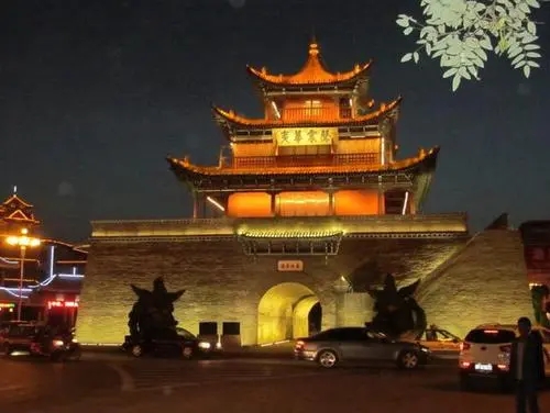 &#19975;&#35937;&#22478;&#45;&#19975;&#35937;&#22478;&#65288;&#20013;&#22269;&#65289;
